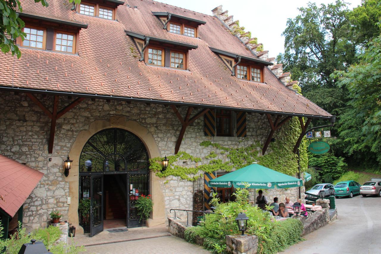 Wasserstelz Historisches Genusshotel & Restaurant Am Rhein Hohentengen am Hochrhein エクステリア 写真